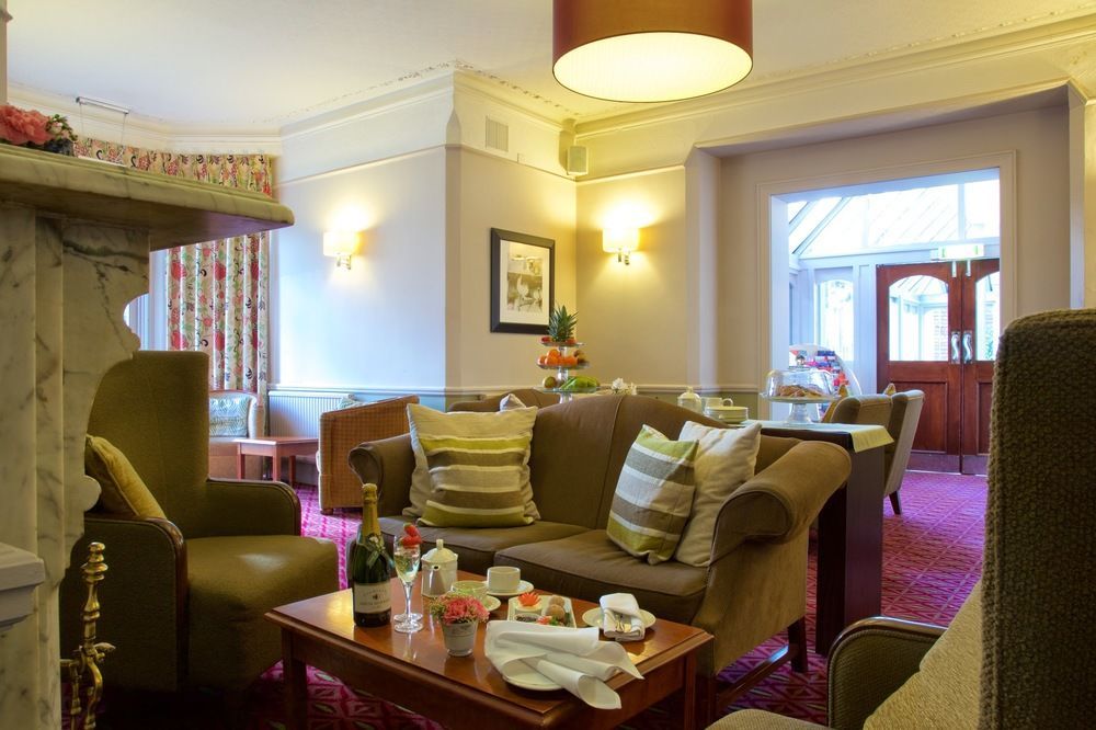 Stourport Manor Hotel Extérieur photo