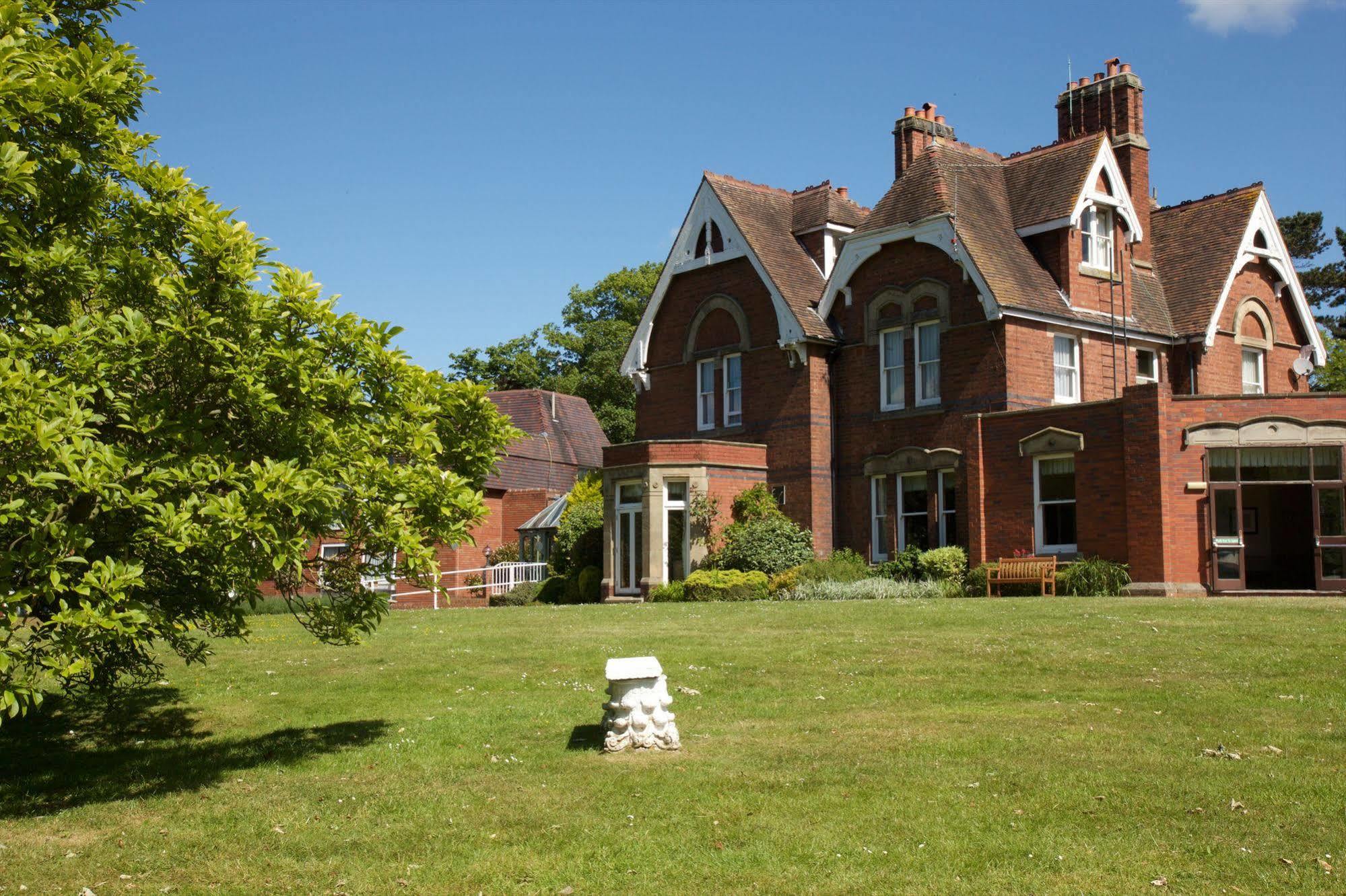 Stourport Manor Hotel Extérieur photo