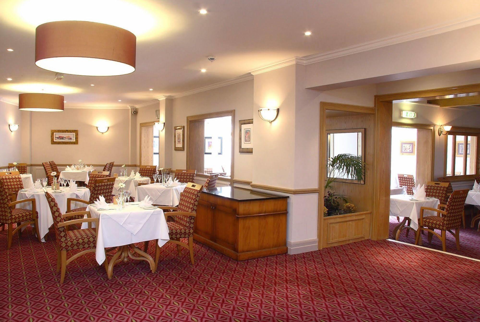 Stourport Manor Hotel Extérieur photo